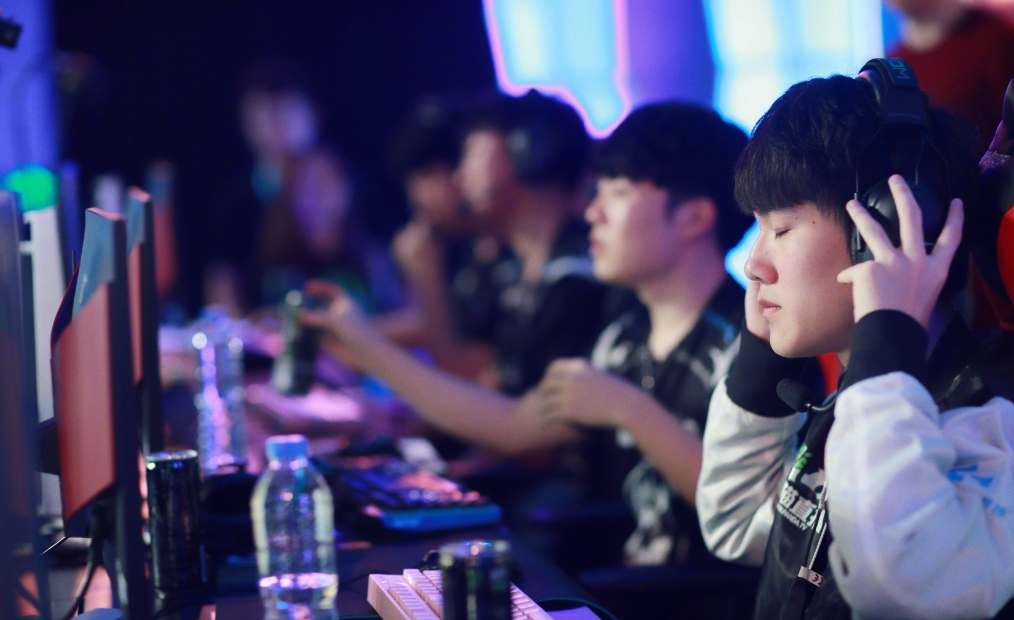 JackeyLove新星大胜表现惊艳,勇士未来可期!